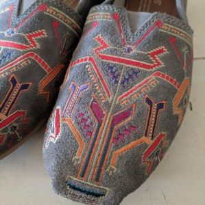 SOLD Leather Embroidered TOMS